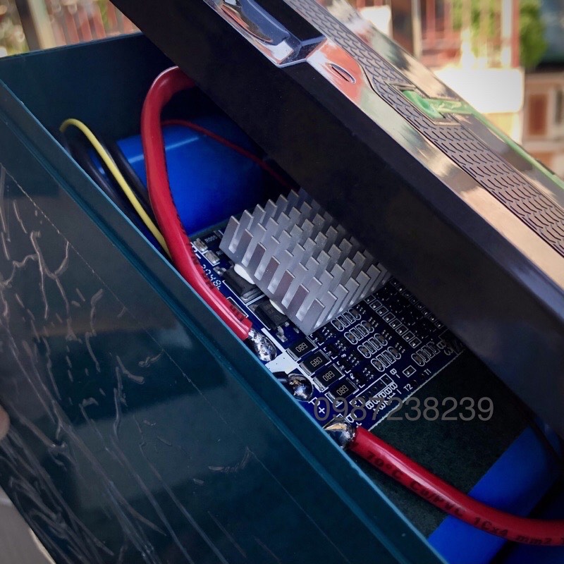 Acquy-LifePO4-12V-30Ah-3