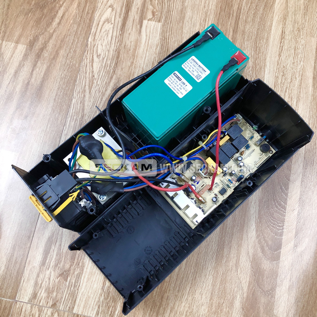 Acquy-Lithium-LifePO4-12V-12Ah-xa-lien-tuc-18A-2-1