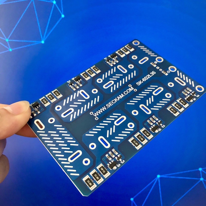 mach-can-bang-dien-ap-sieu-tu-dien-500f